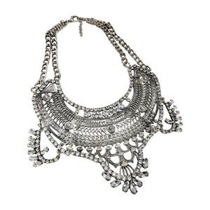 Regal Bohemian 17.5" Ornate Silver Tone Crystal Bib Statement Necklace JN1472